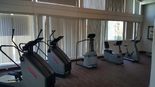 Magnuson Hotel Marina Cove - image 10