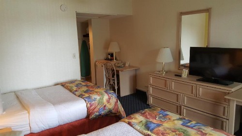 Magnuson Hotel Marina Cove - image 7