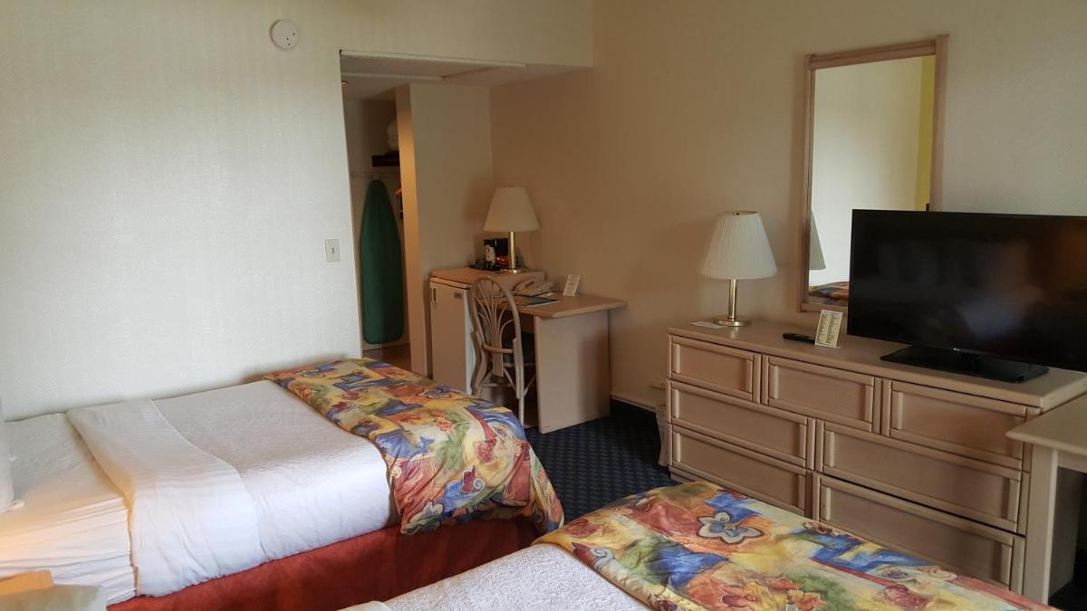 Magnuson Hotel Marina Cove - image 7
