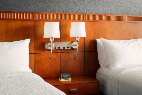 Courtyard by Marriott St. Petersburg Downtown - image 16