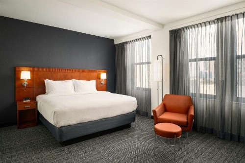 Courtyard by Marriott St. Petersburg Downtown - image 32