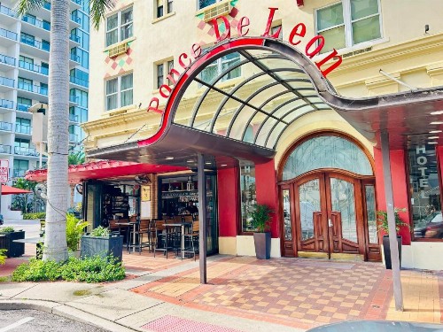 Ponce De Leon Hotel - image 34