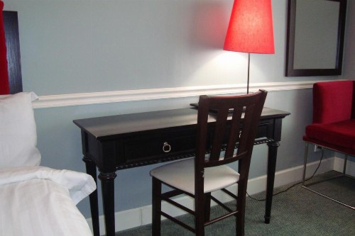 Ponce De Leon Hotel - image 7