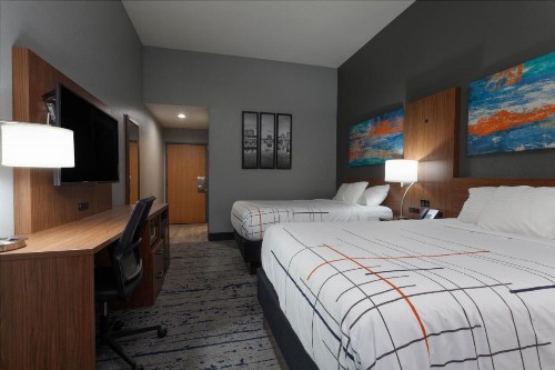 La Quinta by Wyndham St. Petersburg Northeast *Newly Renovated - image 39