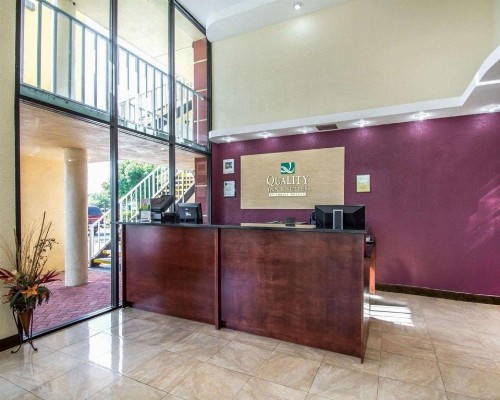 Quality Inn & Suites At Tropicana Field - image 11