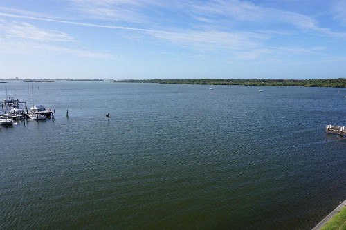 Boca Ciega Resort - image 2