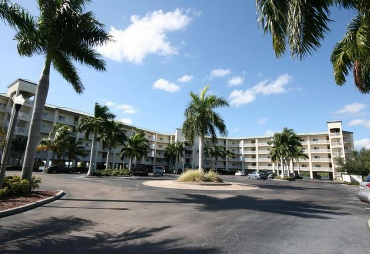 Boca Ciega Resort - image 4