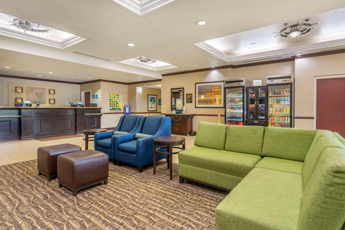 Comfort Inn & Suites Northeast - Gateway - image 6