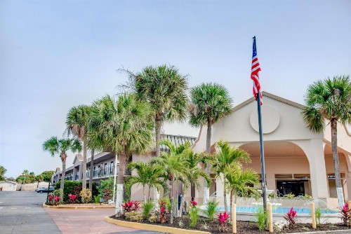 Days Inn by Wyndham St. Petersburg / Tampa Bay Area - image 16