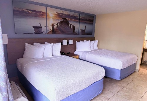Days Inn by Wyndham St. Petersburg / Tampa Bay Area - image 31