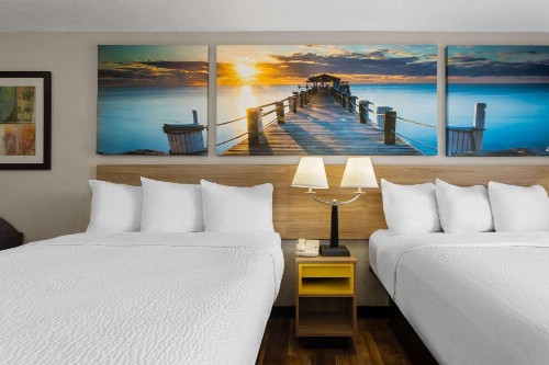 Days Inn by Wyndham St. Petersburg Central - image 19