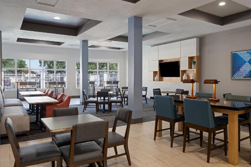 Holiday Inn Express St. Petersburg North / I-275 an IHG Hotel - image 32
