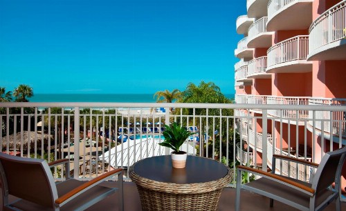 Beach House Suites by the Don CeSar - image 18