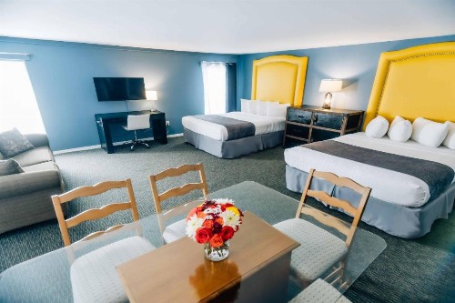Hollander Hotel - Downtown St. Petersburg - image 46