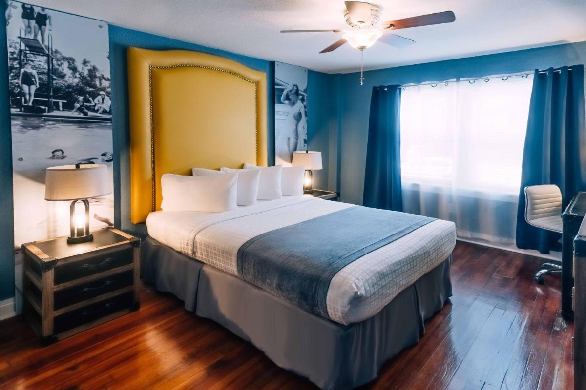 Hollander Hotel - Downtown St. Petersburg - image 7