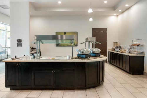 Staybridge Suites St. Petersburg FL an IHG Hotel - image 12