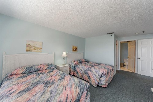 204 Beach Place Condos - image 18