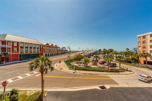 204 Beach Place Condos - image 20