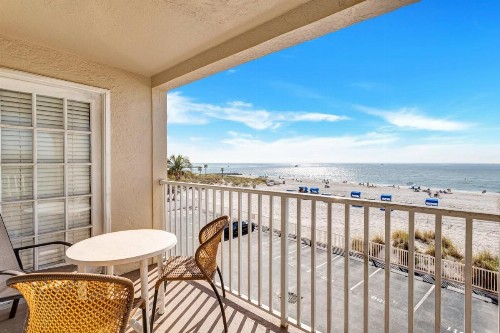212 Beach Place Condos - image 30