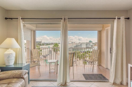 305 Beach Place Condos - image 13