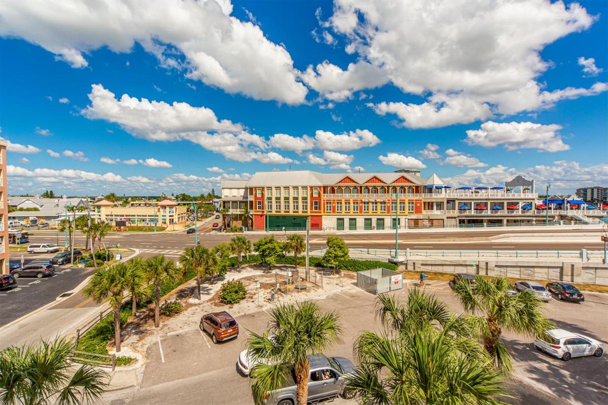 305 Beach Place Condos - image 7