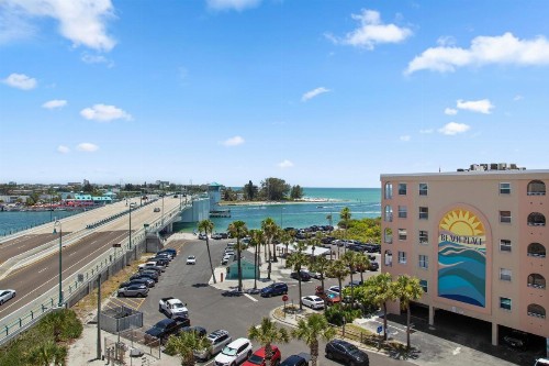 504 Beach Place Condos - image 20