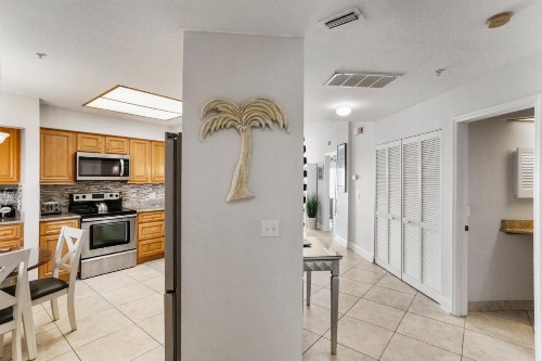 203 Crimson Condos - image 43