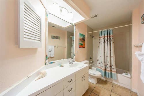 204 Crimson Condos - image 10