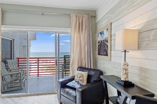 303 Crimson Condos - image 17