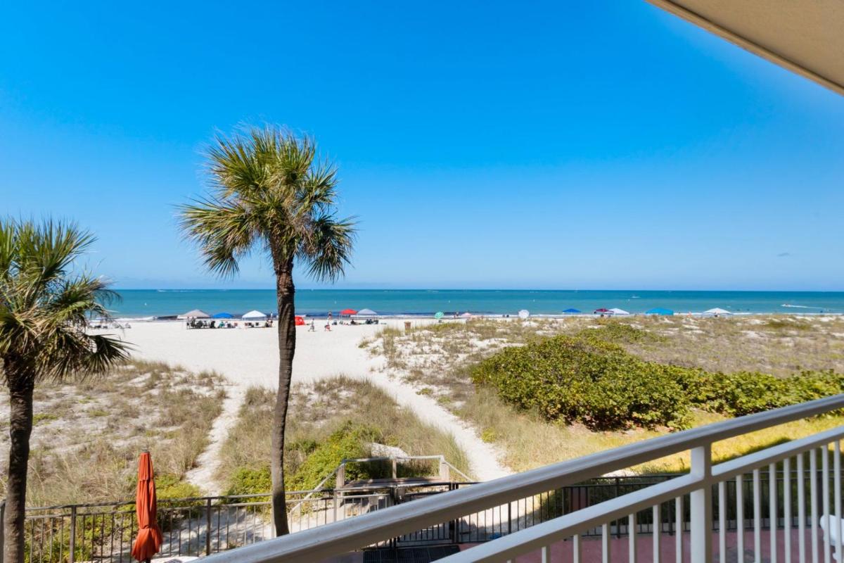 111 Madeira Norte Condo - main image