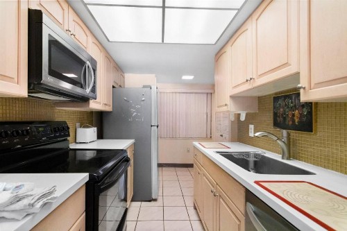 111 Madeira Norte Condo - image 24