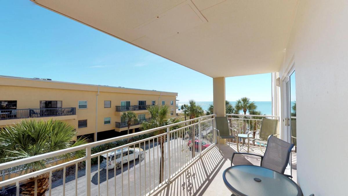 208 Madeira Norte Condo - image 7