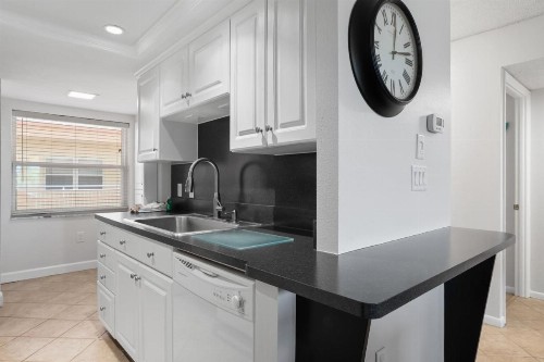 214 Madeira Norte Condo - image 16