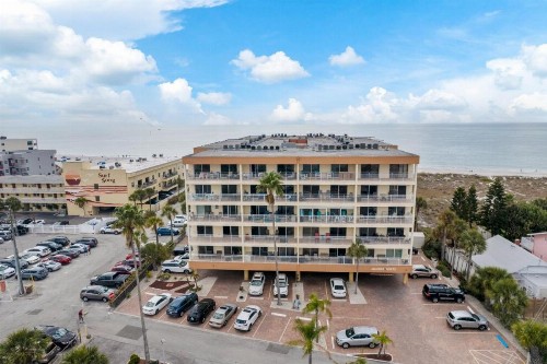 311 Madeira Norte Condo - image 11