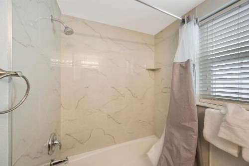 118 Surf Song Resort - image 36
