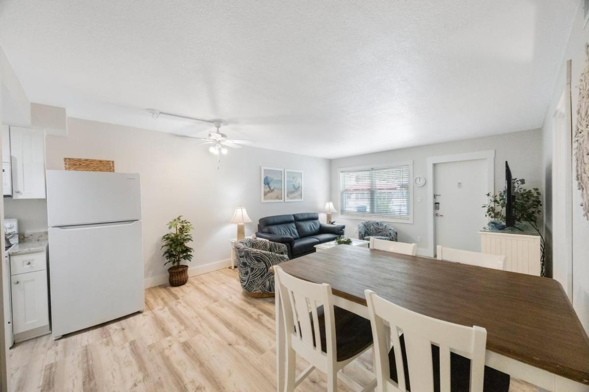 120 Surf Song Resort - image 4