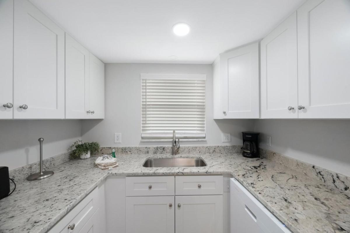 120 Surf Song Resort - image 7