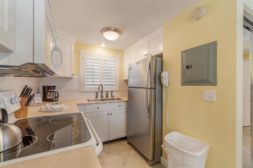 224 Surf Song Resort - image 7