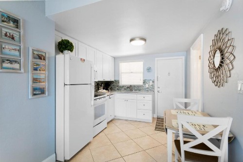 226 Surf Song Resort - image 20