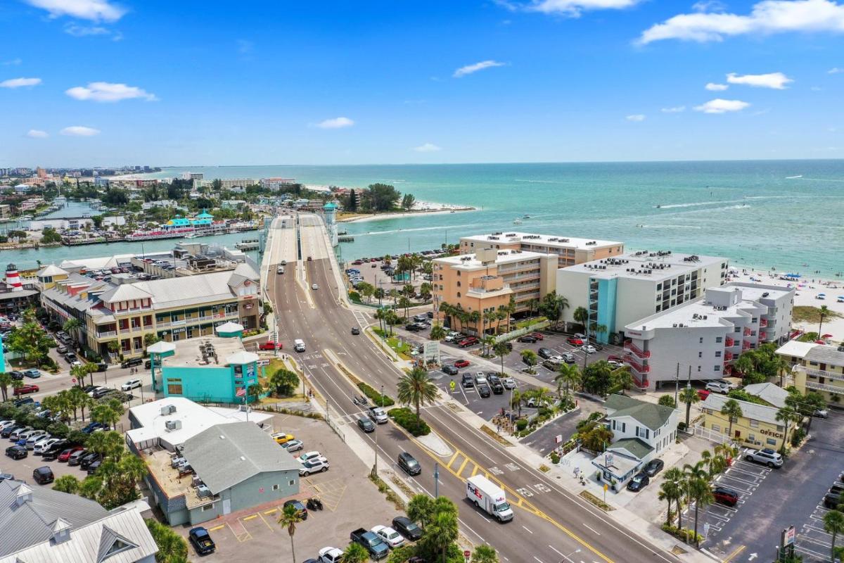 226 Surf Song Resort - image 3