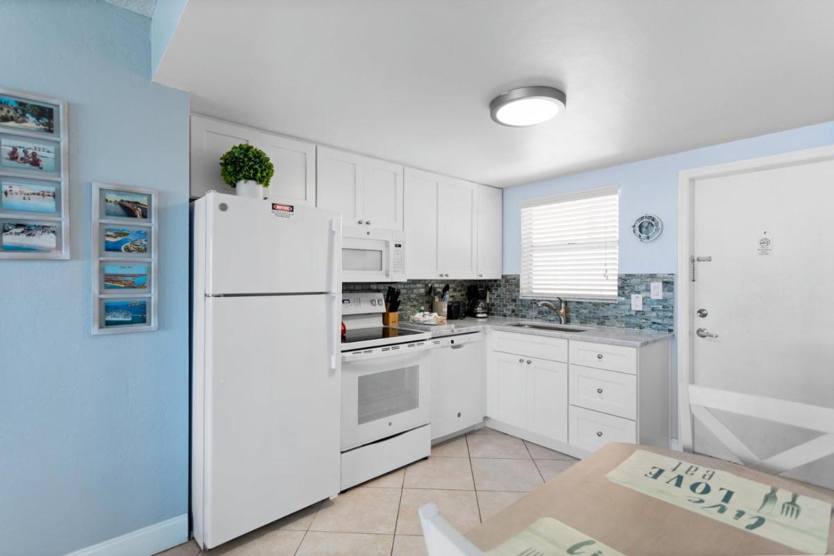 226 Surf Song Resort - image 5