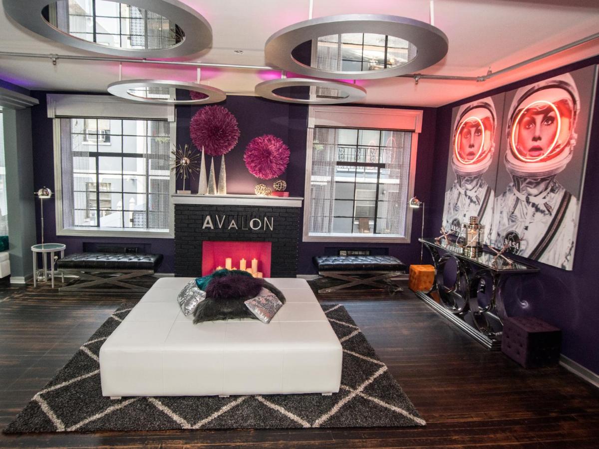 Avalon Hotel Downtown St. Petersburg - image 3