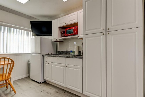 Carousel Motel -Redington Shores - image 11