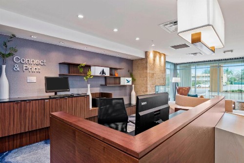 Fairfield Inn & Suites by Marriott St Petersburg North - image 26