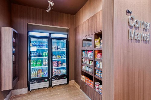 Fairfield Inn & Suites by Marriott St Petersburg North - image 4