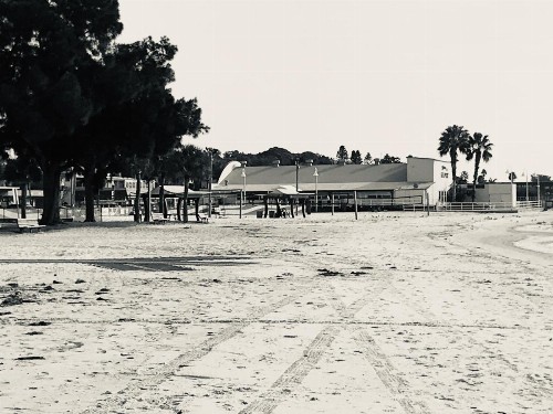 Sea Breeze Manor Inn - image 14