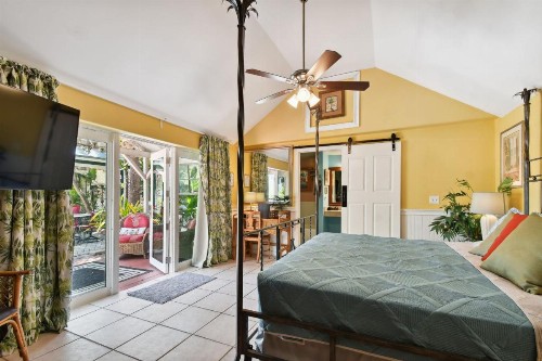 Sea Breeze Manor Inn - image 26