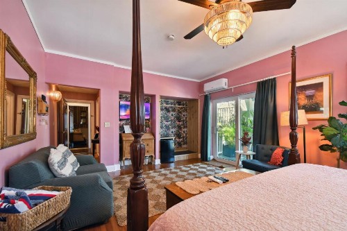 Sea Breeze Manor Inn - image 40