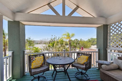 Sea Breeze Manor Inn - image 50