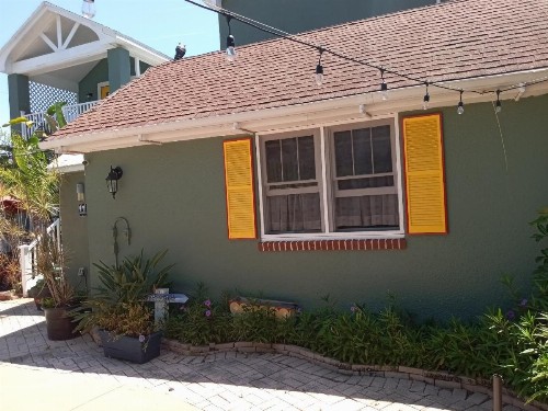Sea Breeze Manor Inn - image 6